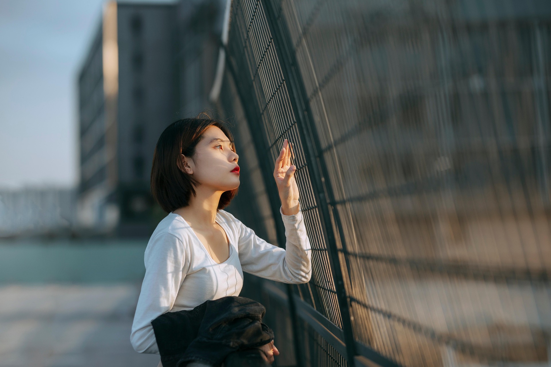 Lonely article cover